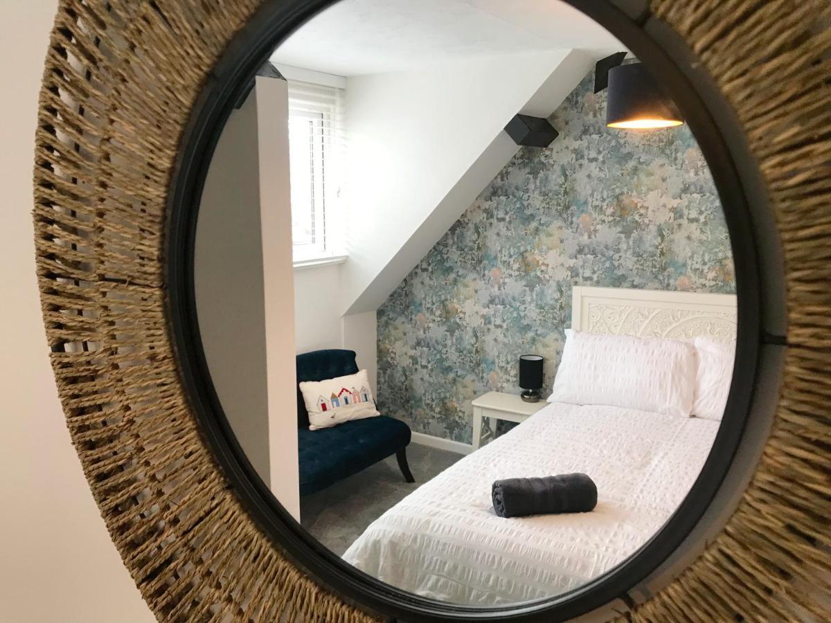 The Beach Hut - 1 Bedroom Apartment Near The Beach Bournemouth Esterno foto
