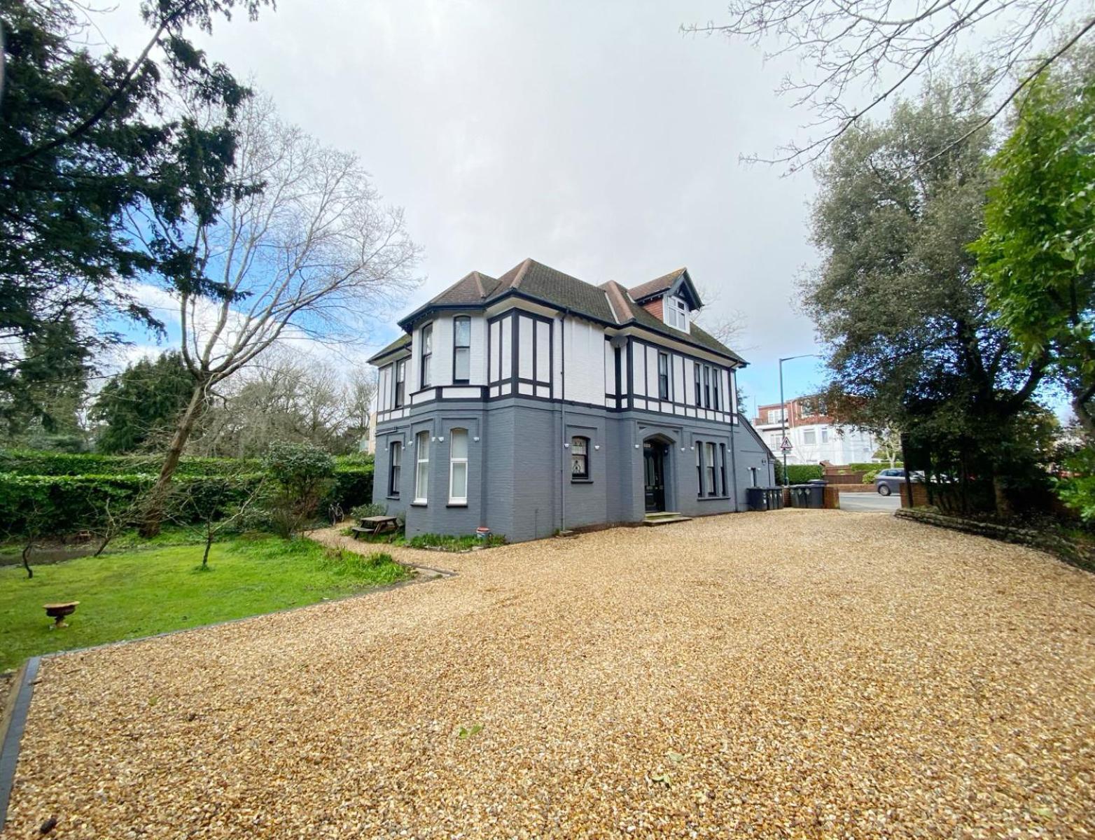 The Beach Hut - 1 Bedroom Apartment Near The Beach Bournemouth Esterno foto