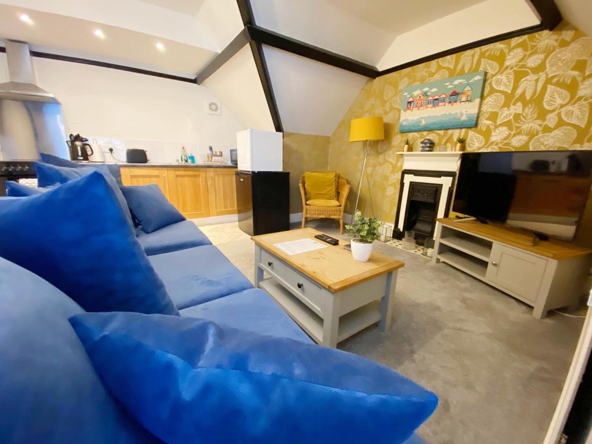 The Beach Hut - 1 Bedroom Apartment Near The Beach Bournemouth Esterno foto